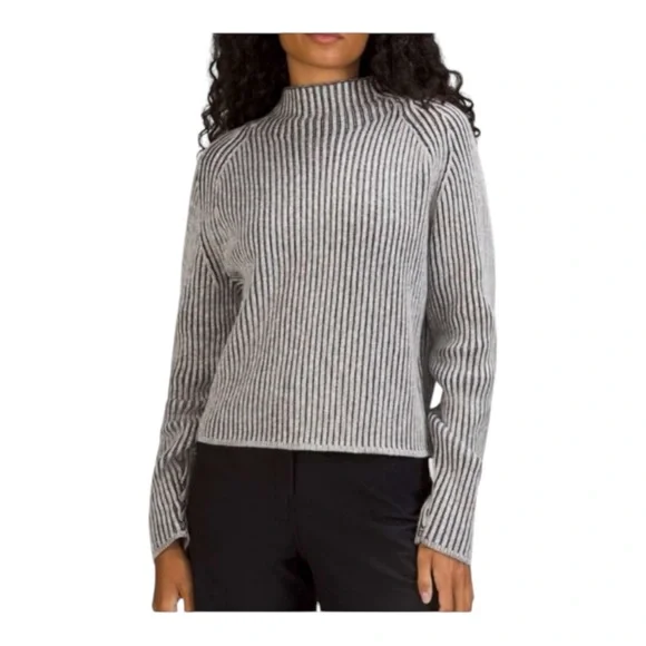 NWT Lululemon Cotton-Cashmere Blend Mock Neck Sweater Size 8